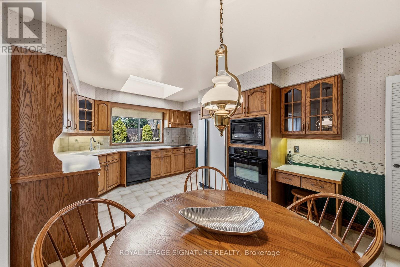 20 Inverary Crescent, Toronto, Ontario  M1T 2W5 - Photo 15 - E12922236