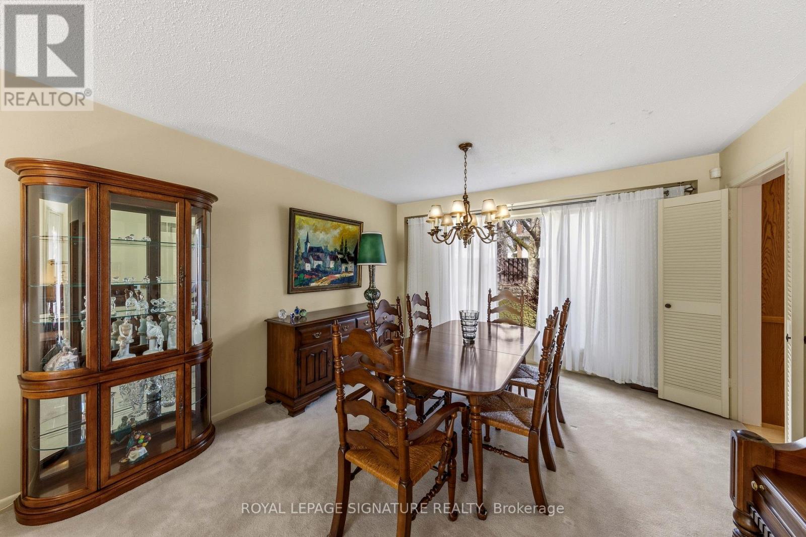 20 Inverary Crescent, Toronto, Ontario  M1T 2W5 - Photo 9 - E12922236