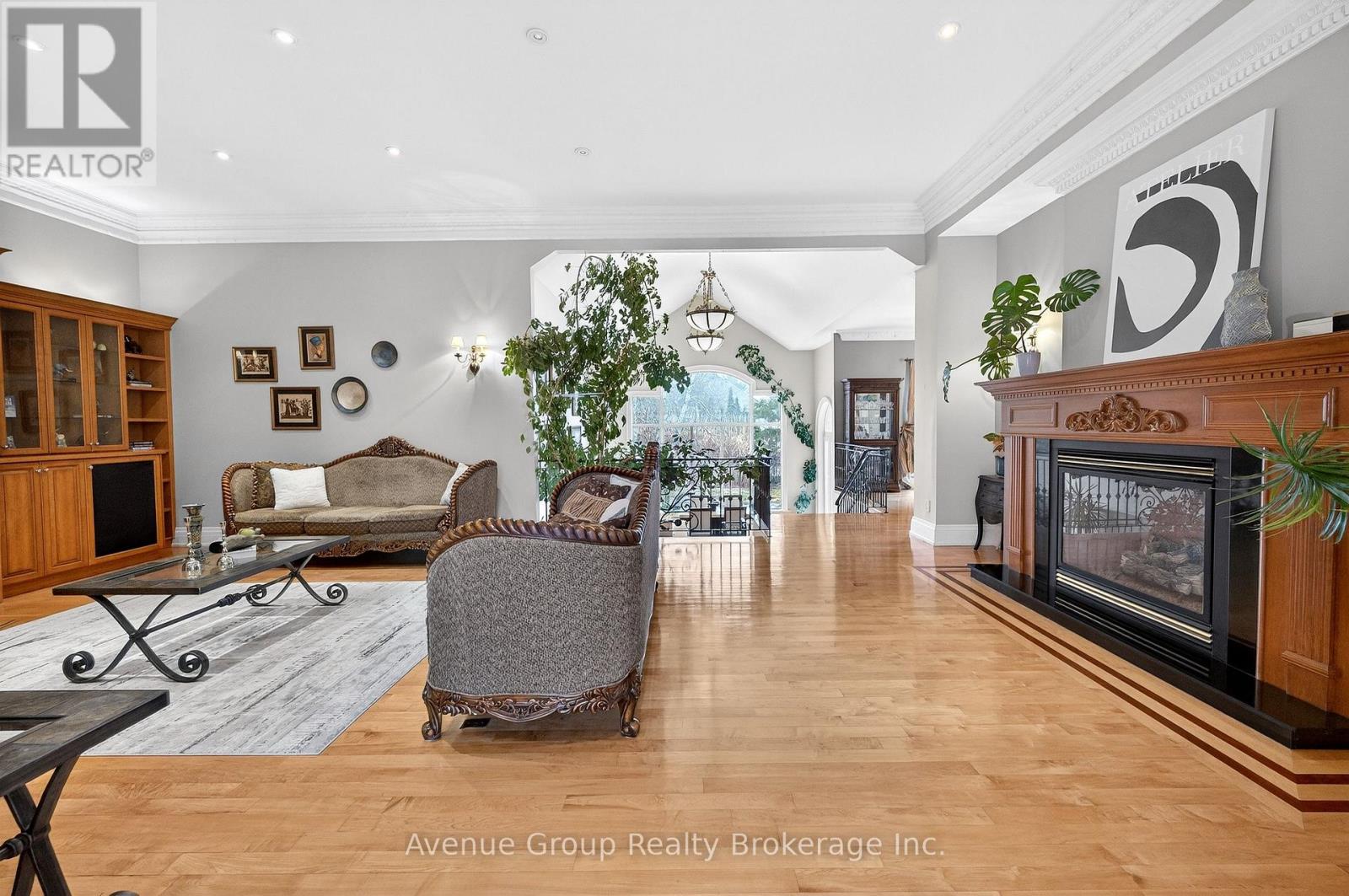 7 Longview Crescent, Vaughan, Ontario  L4H 1A7 - Photo 7 - N12922184