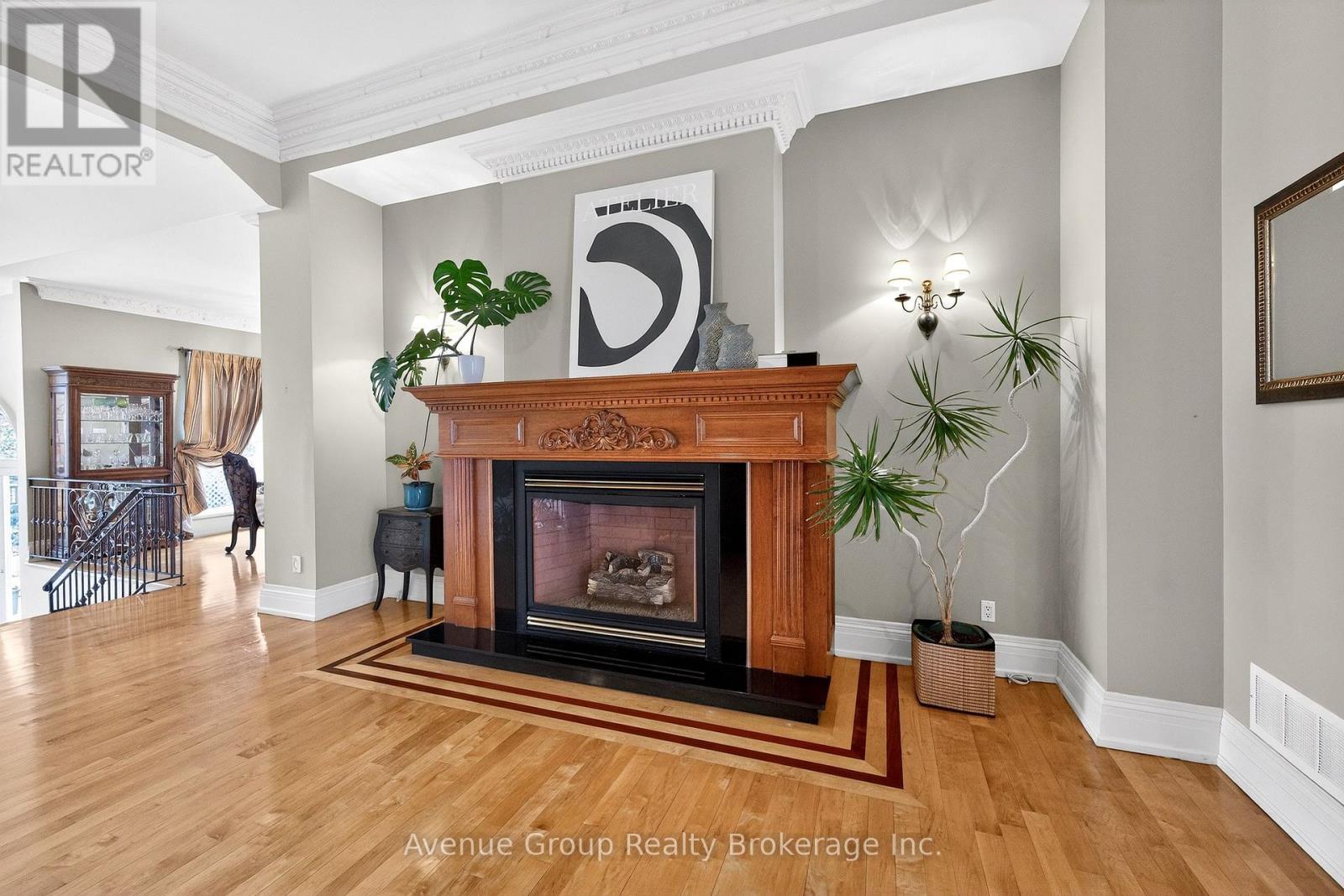 7 Longview Crescent, Vaughan, Ontario  L4H 1A7 - Photo 8 - N12922184