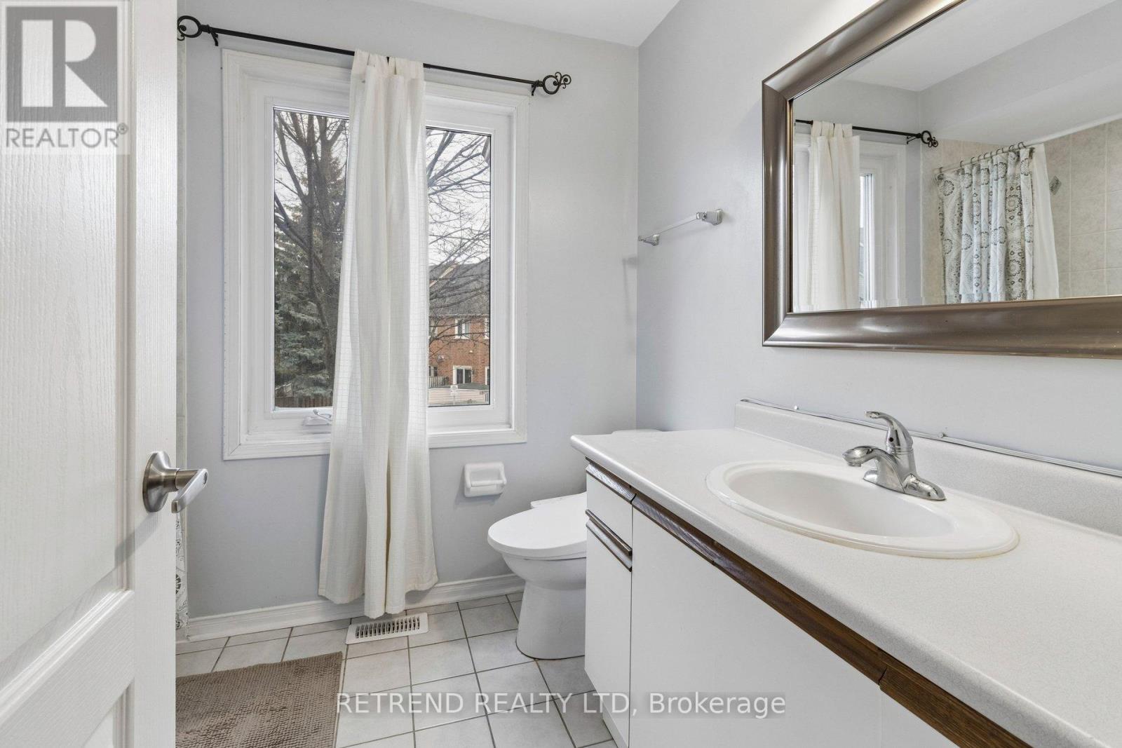 31 - 180 Blue Willow Drive, Vaughan, Ontario  L4L 9C9 - Photo 28 - N12922194