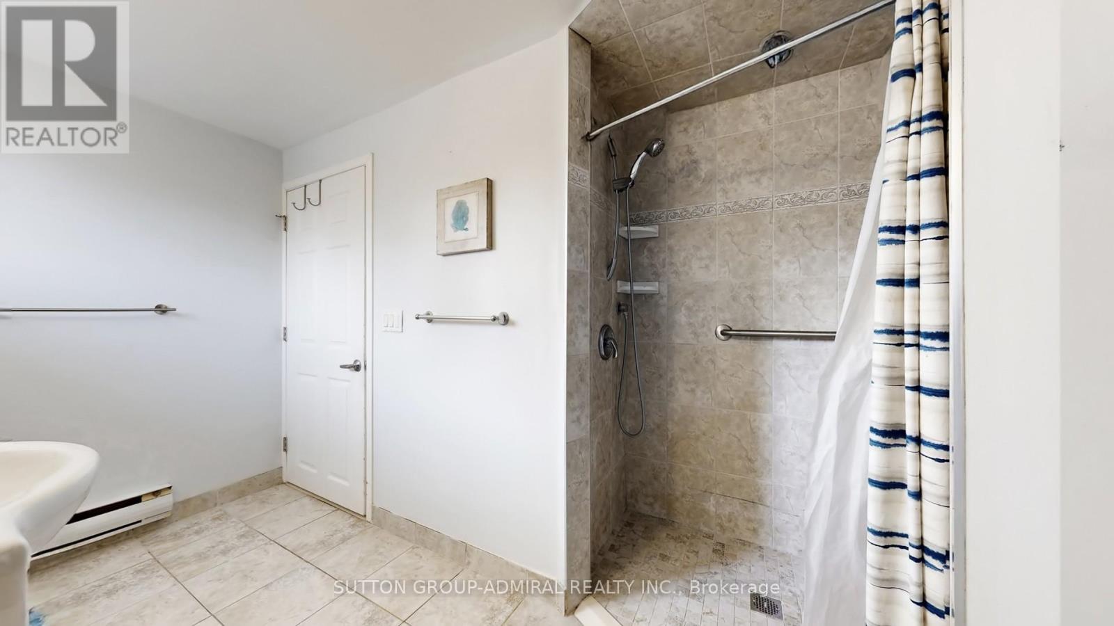 7 Knotty Pine Trail, Markham, Ontario  L3T 3W5 - Photo 35 - N12922210