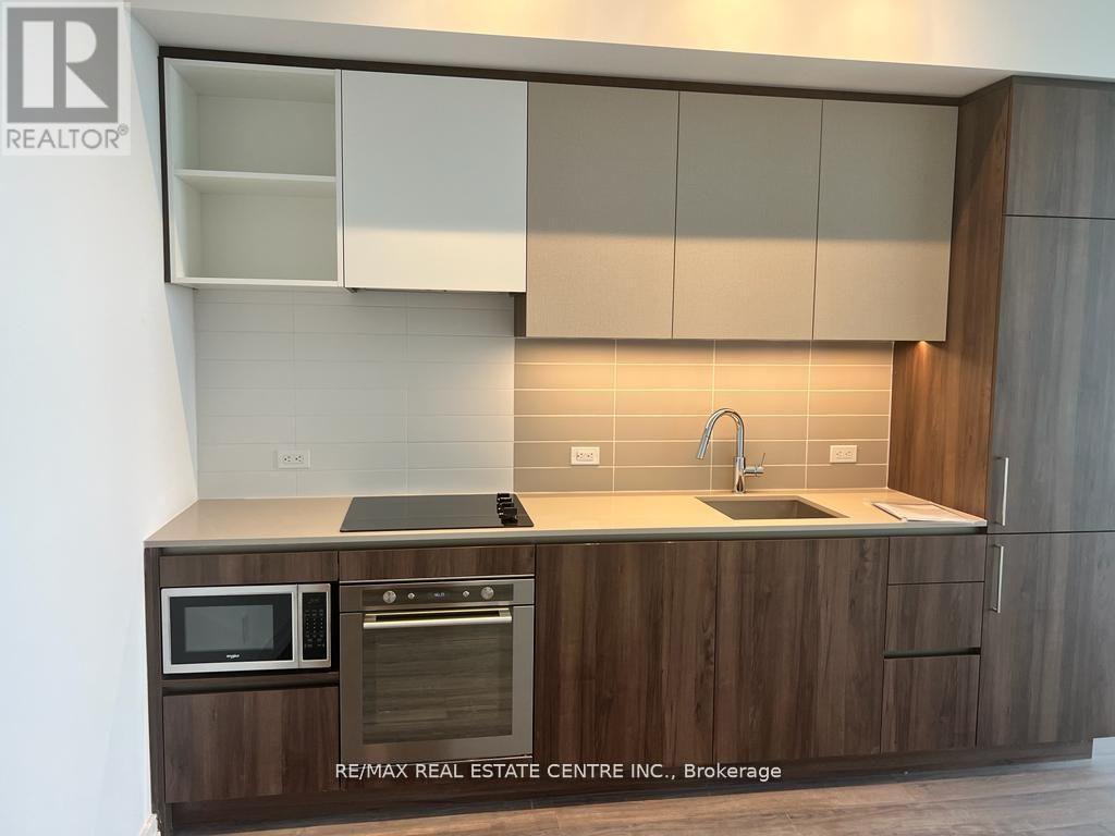 1701 - 7890 JANE STREET, Vaughan, Ontario