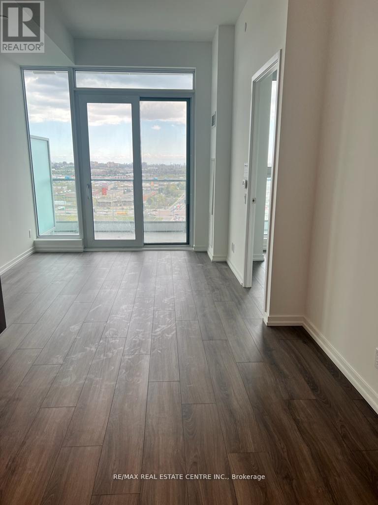 1701 - 7890 Jane Street, Vaughan, Ontario  L4K 0K9 - Photo 3 - N12922216