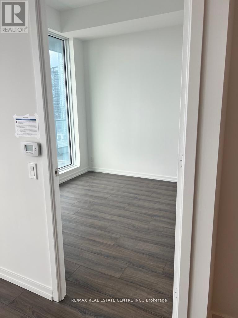 1701 - 7890 Jane Street, Vaughan, Ontario  L4K 0K9 - Photo 6 - N12922216