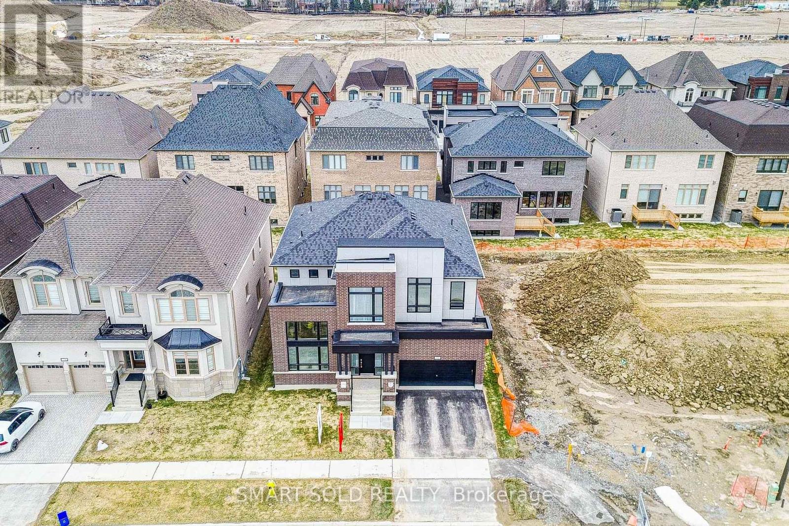 72 Meizhou Avenue, Markham, Ontario  L6C 3N1 - Photo 2 - N12922252