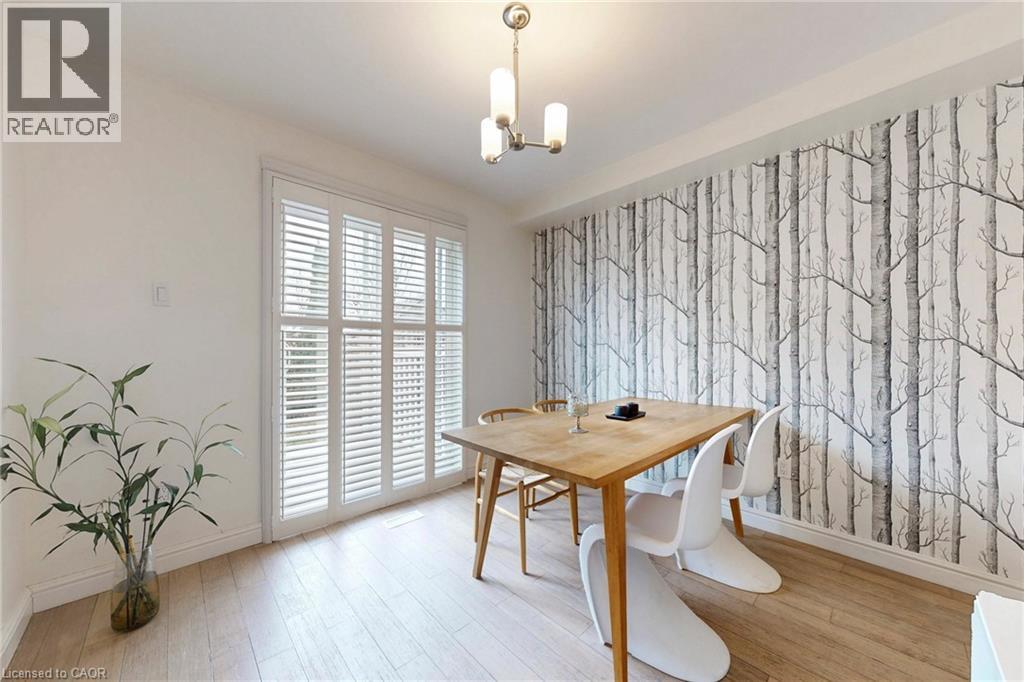 62 Como Place, Hamilton, Ontario  L9B 1Y4 - Photo 16 - 40815246