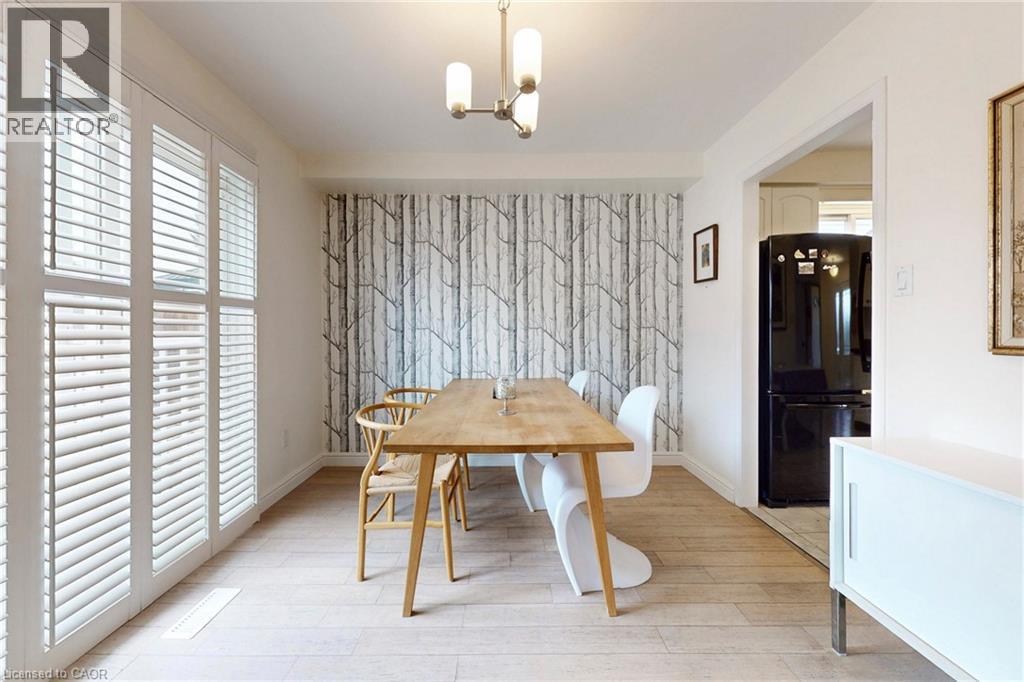 62 Como Place, Hamilton, Ontario  L9B 1Y4 - Photo 17 - 40815246