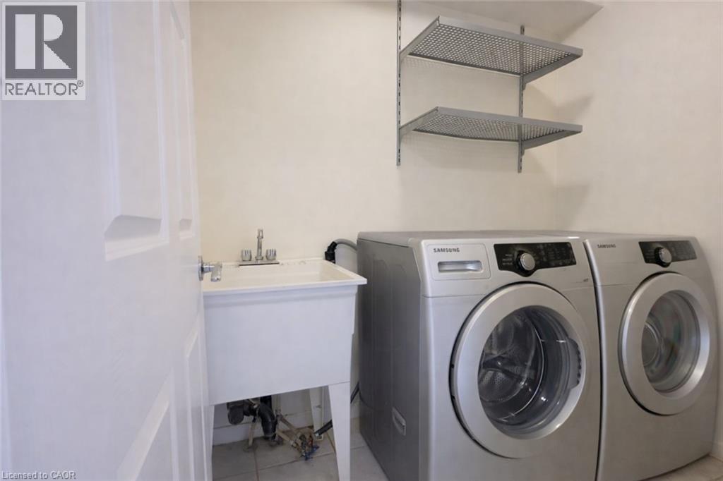 76 Templewood Drive, Kitchener, Ontario  N2R 1X3 - Photo 11 - 40814707