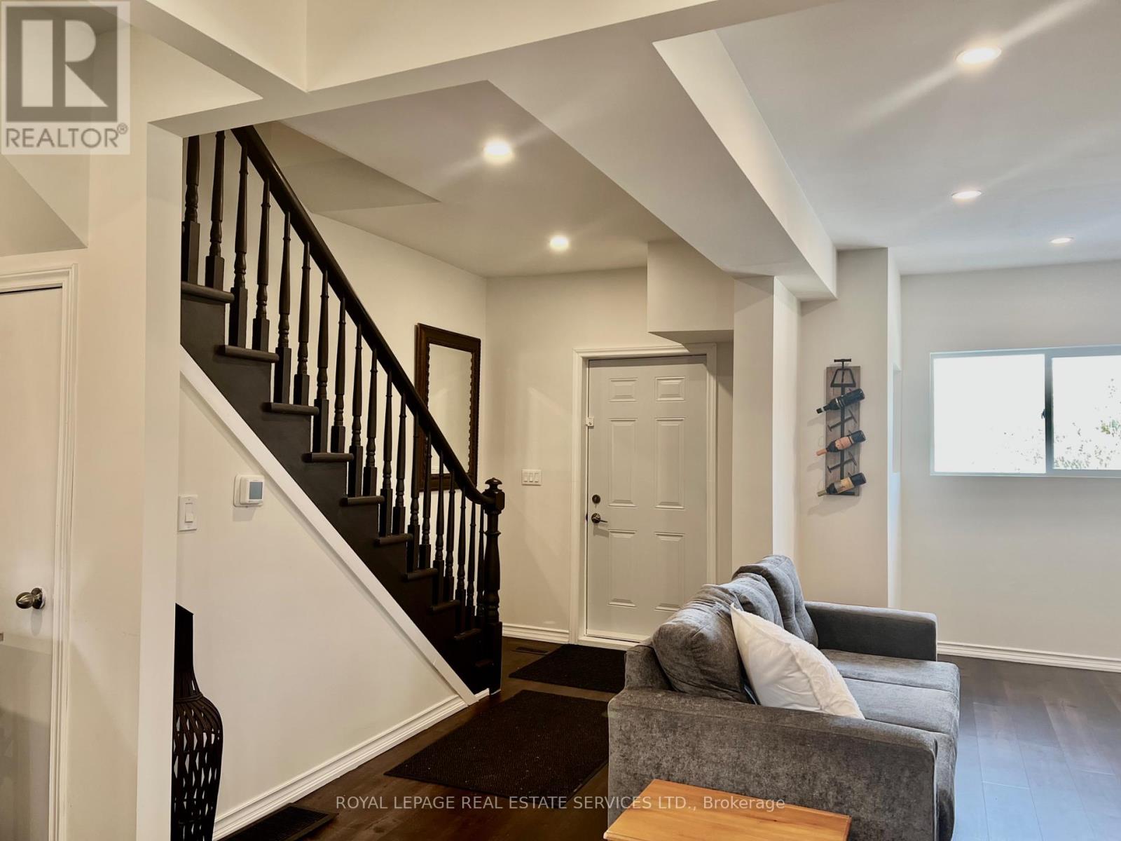 19772 Airport Road, Caledon, Ontario  L7K 0A3 - Photo 7 - W12922180