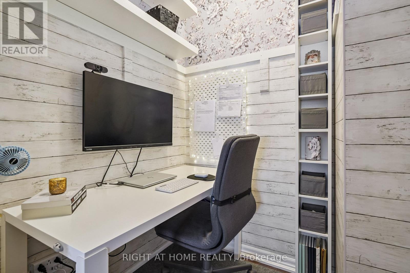 65 Hanson Crescent, Milton, Ontario  L9T 8L4 - Photo 25 - W12922192