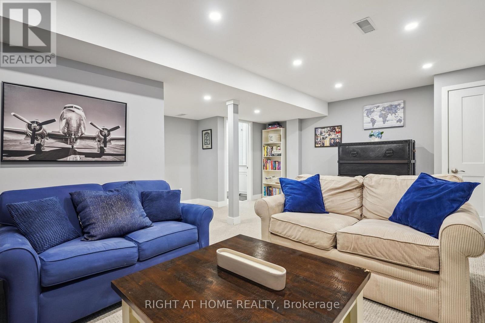 65 Hanson Crescent, Milton, Ontario  L9T 8L4 - Photo 32 - W12922192