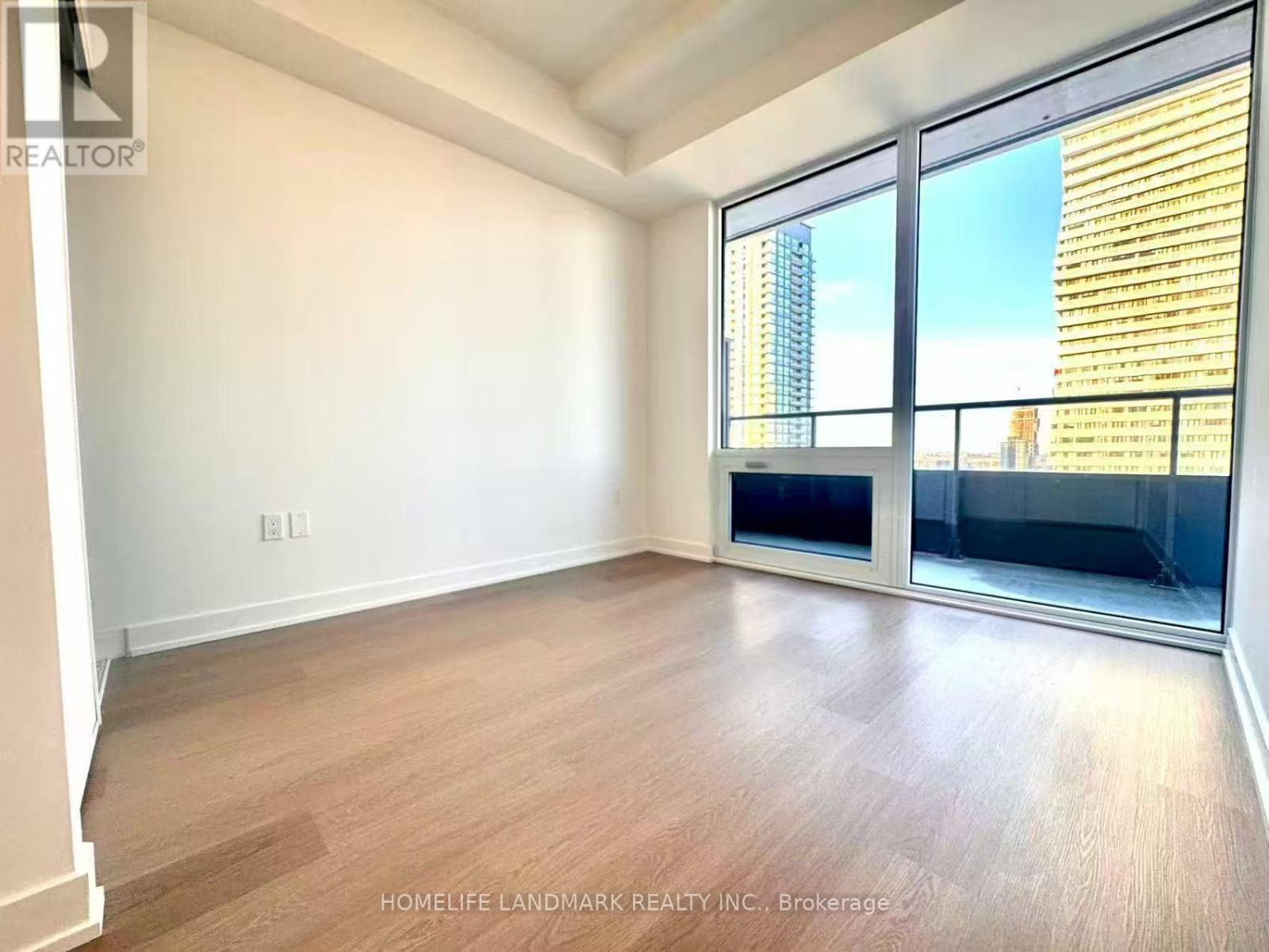 2707 - 448 Burnhamthorpe Road E, Mississauga, Ontario  L5B 0R4 - Photo 8 - W12922198