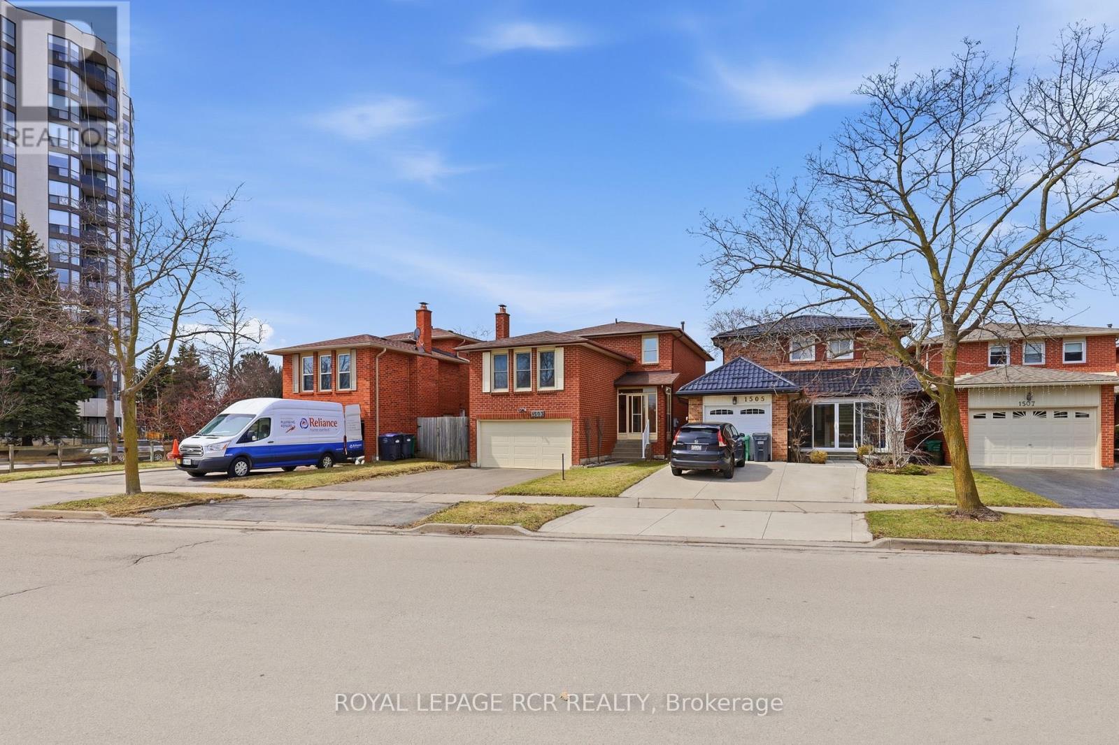 1503 MAPLE RIDGE DRIVE, Mississauga, Ontario