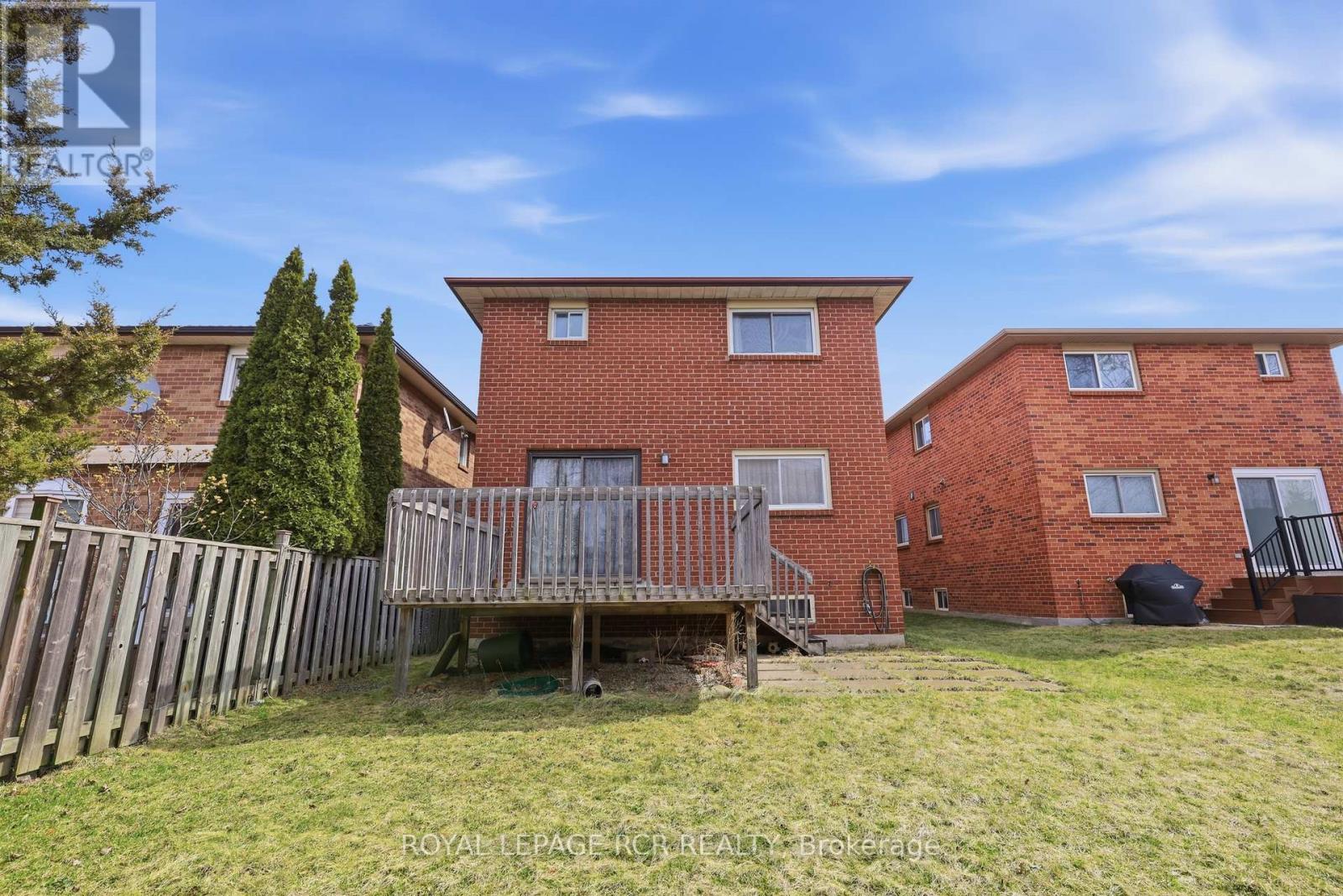 1503 Maple Ridge Drive, Mississauga, Ontario  L4W 3Z5 - Photo 13 - W12922226