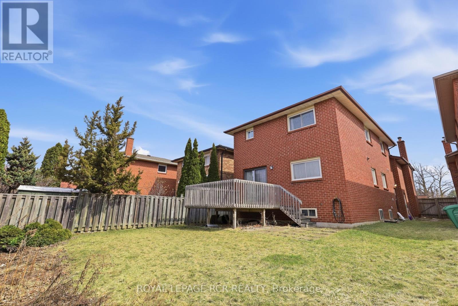 1503 Maple Ridge Drive, Mississauga, Ontario  L4W 3Z5 - Photo 33 - W12922226