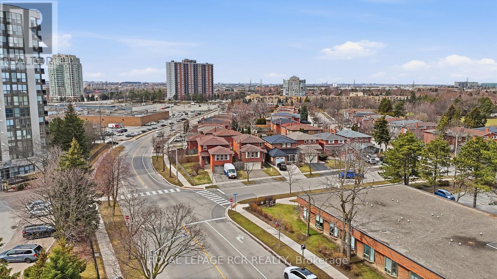 1503 Maple Ridge Drive, Mississauga, Ontario  L4W 3Z5 - Photo 35 - W12922226