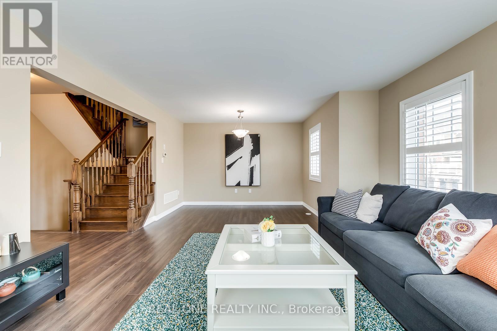 369 Timberland Gate, Oakville, Ontario  L6M 0Y9 - Photo 18 - W12922232