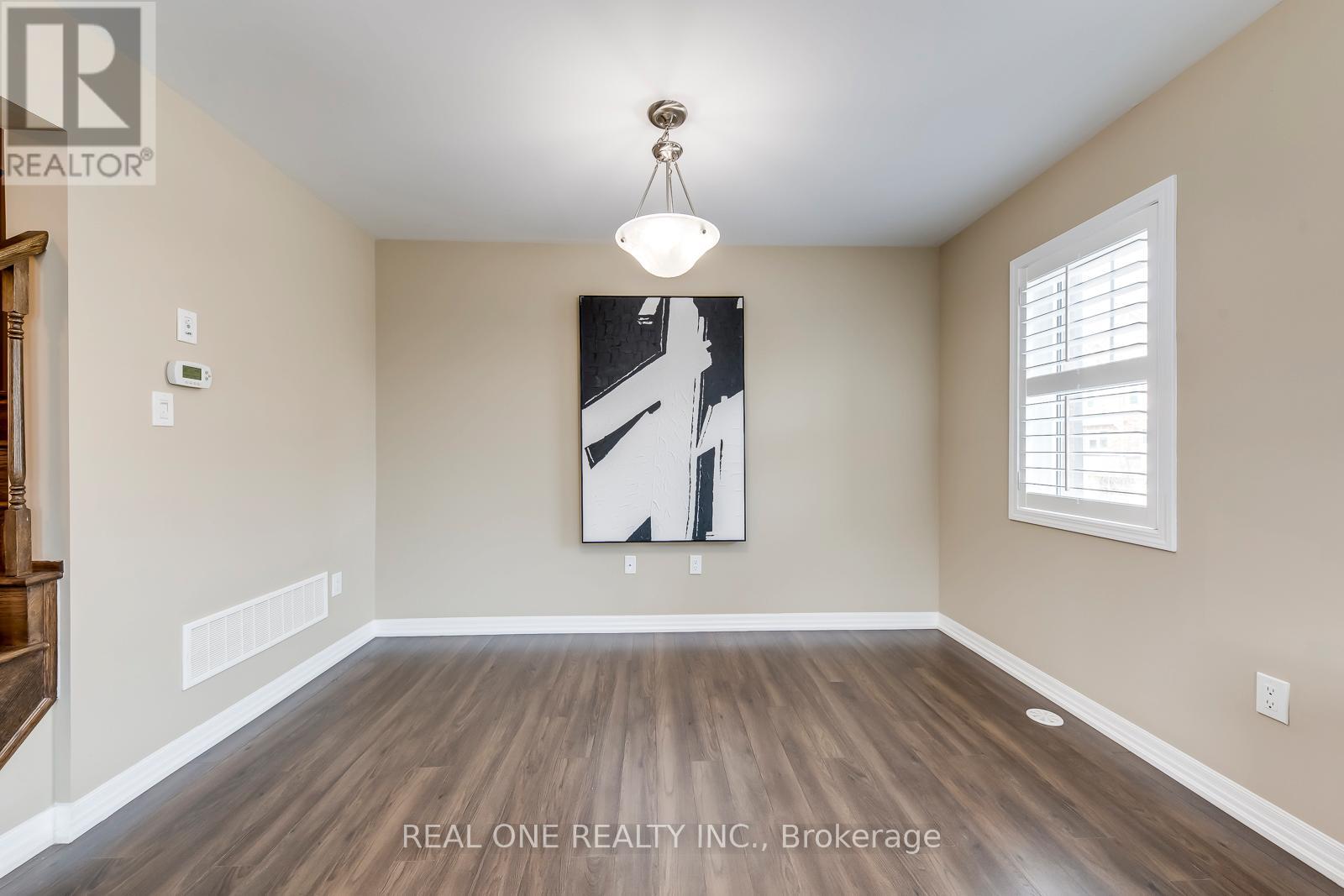 369 Timberland Gate, Oakville, Ontario  L6M 0Y9 - Photo 19 - W12922232