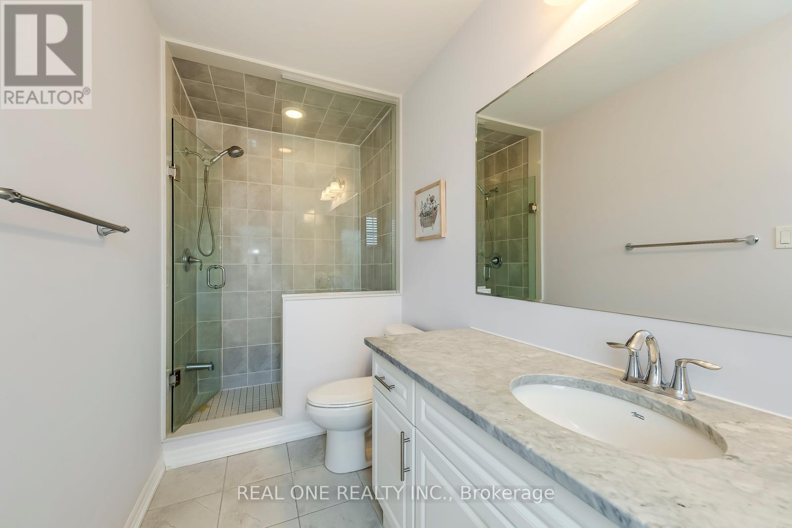 369 Timberland Gate, Oakville, Ontario  L6M 0Y9 - Photo 37 - W12922232