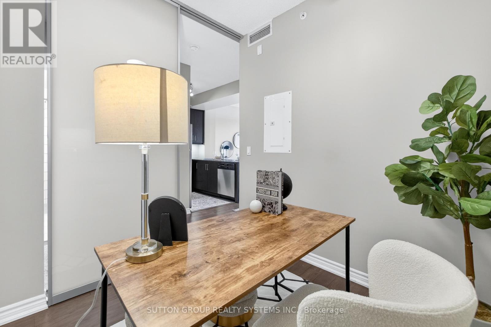 734 - 15 James Finlay Way, Toronto, Ontario  M3M 0B3 - Photo 29 - W12922242