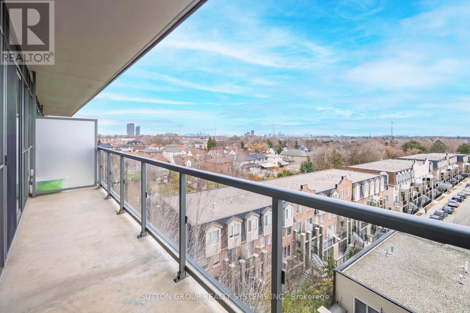 734 - 15 James Finlay Way, Toronto, Ontario  M3M 0B3 - Photo 37 - W12922242