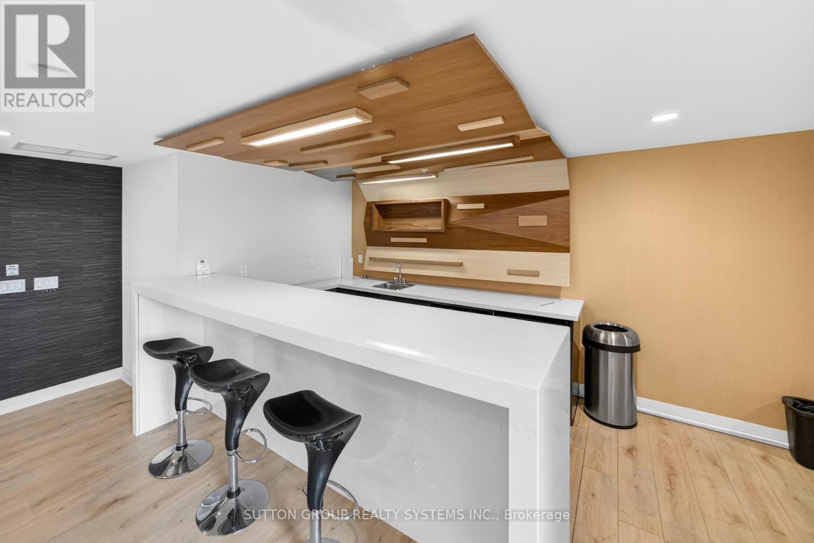 734 - 15 James Finlay Way, Toronto, Ontario  M3M 0B3 - Photo 46 - W12922242