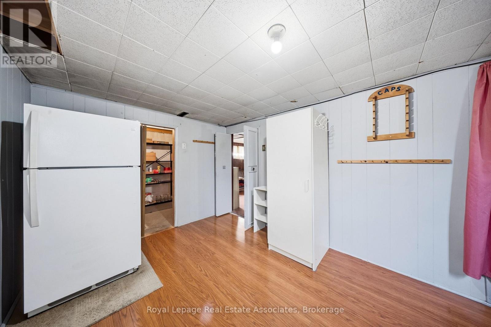 20 Rubydale Gardens, Toronto, Ontario M9L 1B9 - Photo 14 - W12922256