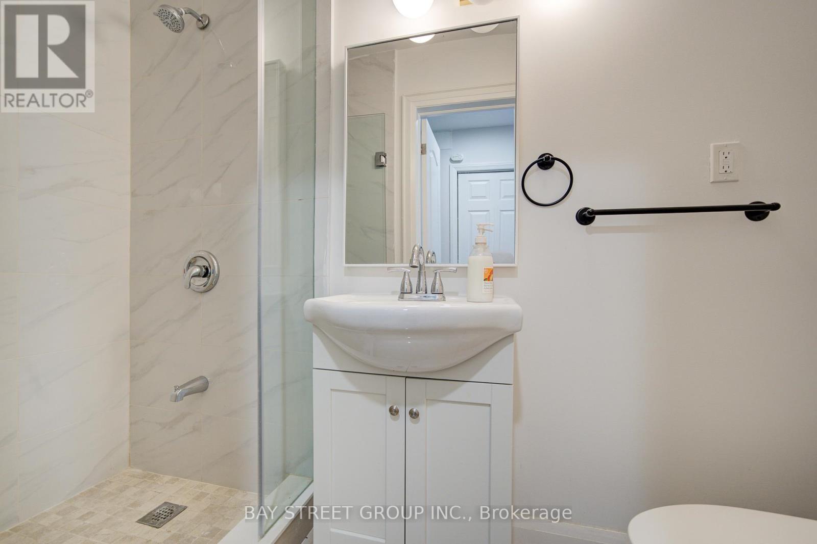 14874 Niagara River Parkway, Niagara-On-The-Lake, Ontario  L0S 1J0 - Photo 19 - X12922234