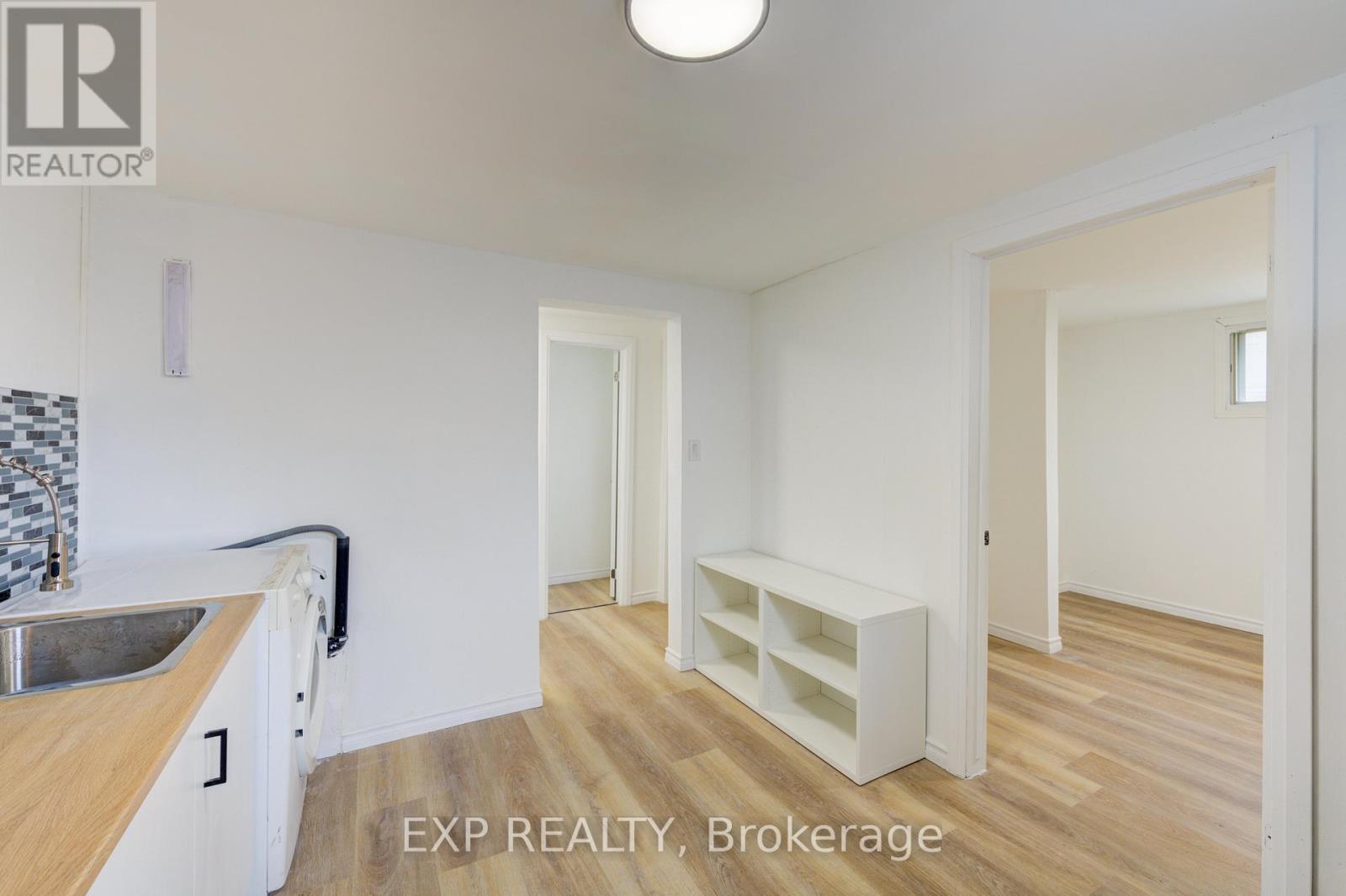 524 Simcoe Street, London East, Ontario  N6B 1K4 - Photo 13 - X12922324