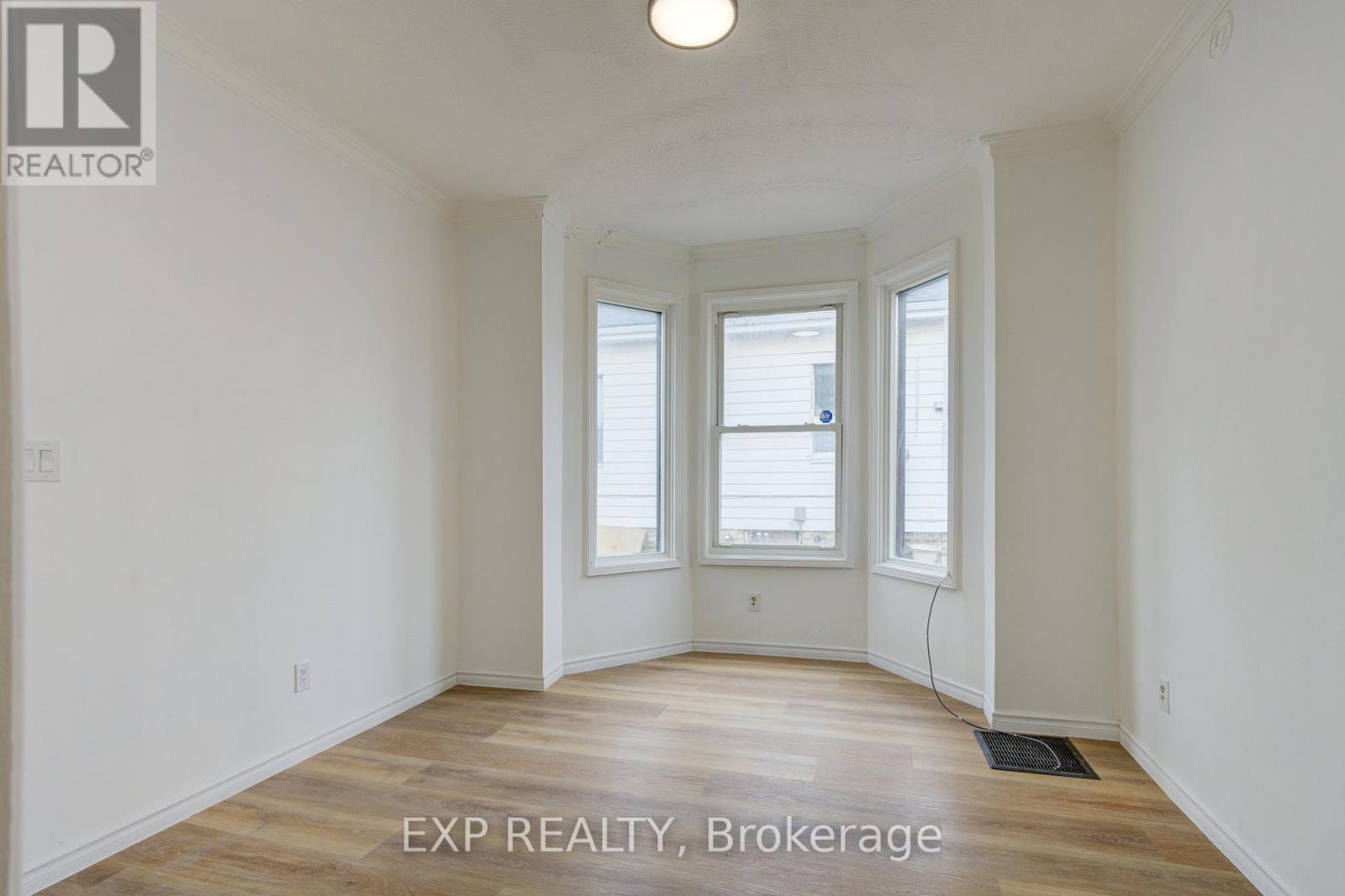 524 Simcoe Street, London East, Ontario  N6B 1K4 - Photo 27 - X12922324