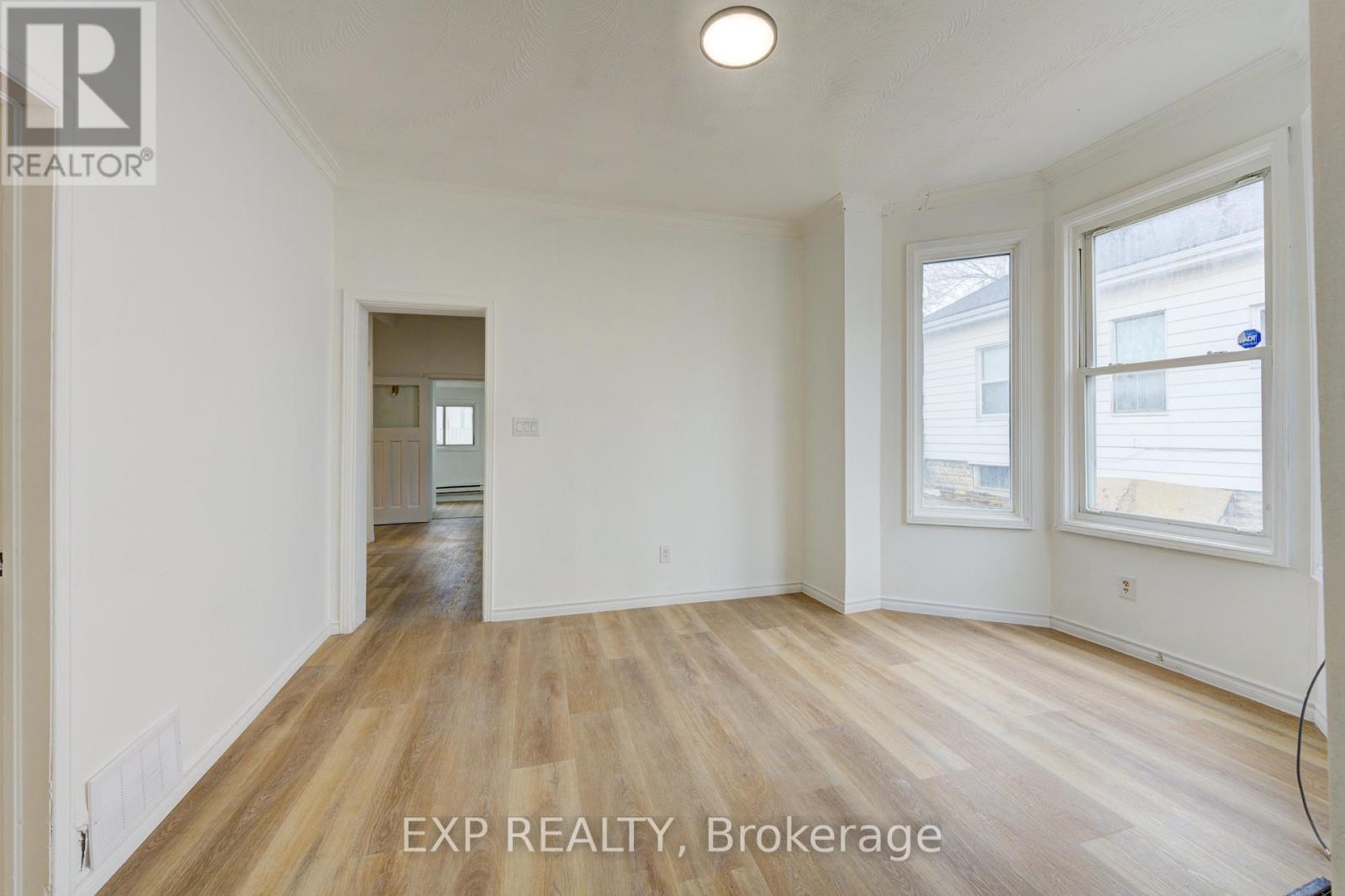 524 Simcoe Street, London East, Ontario  N6B 1K4 - Photo 28 - X12922324