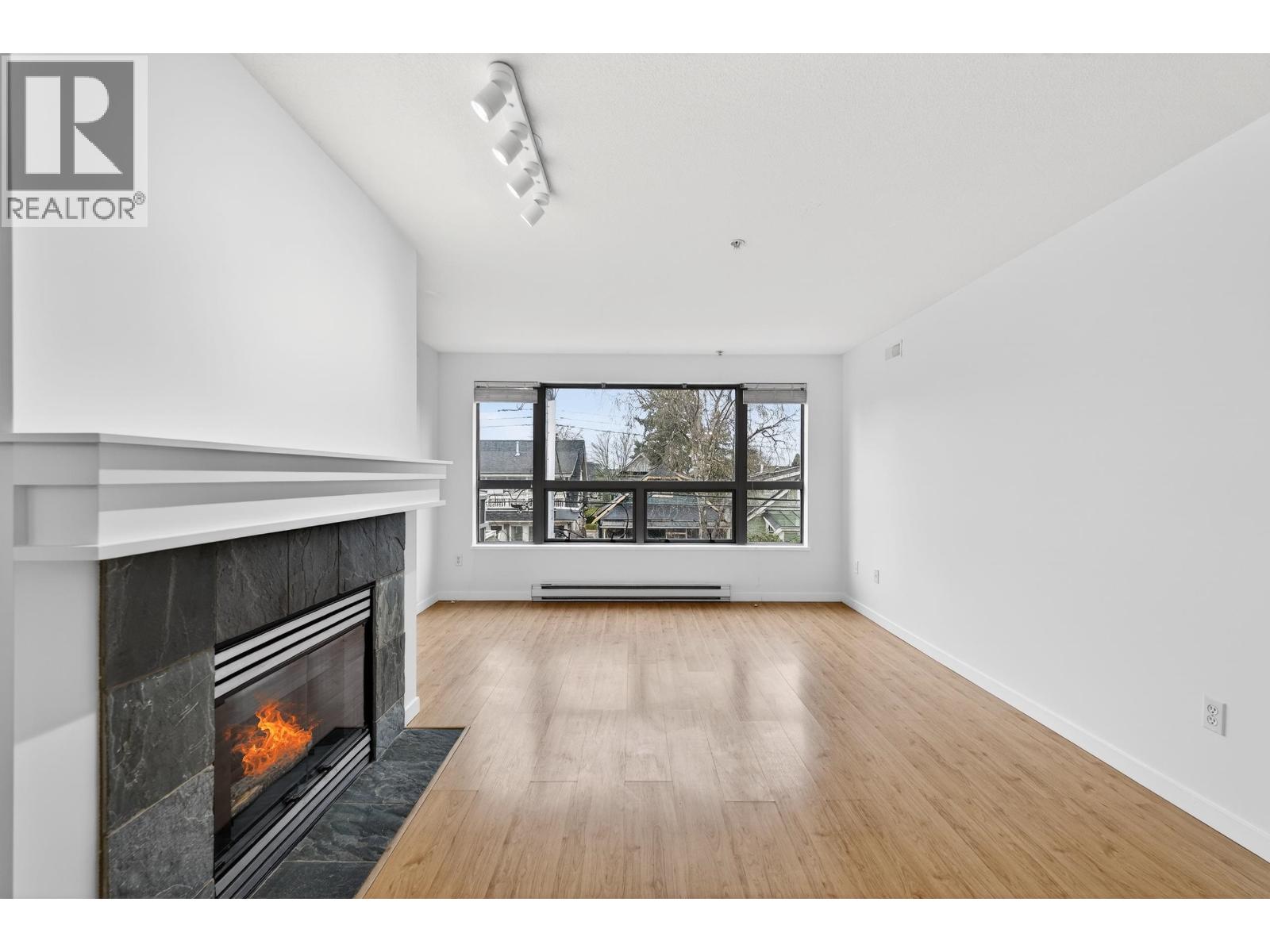 307 3161 W 4th Avenue, Vancouver, British Columbia V6K 1R6 - Photo 5 - R3103830