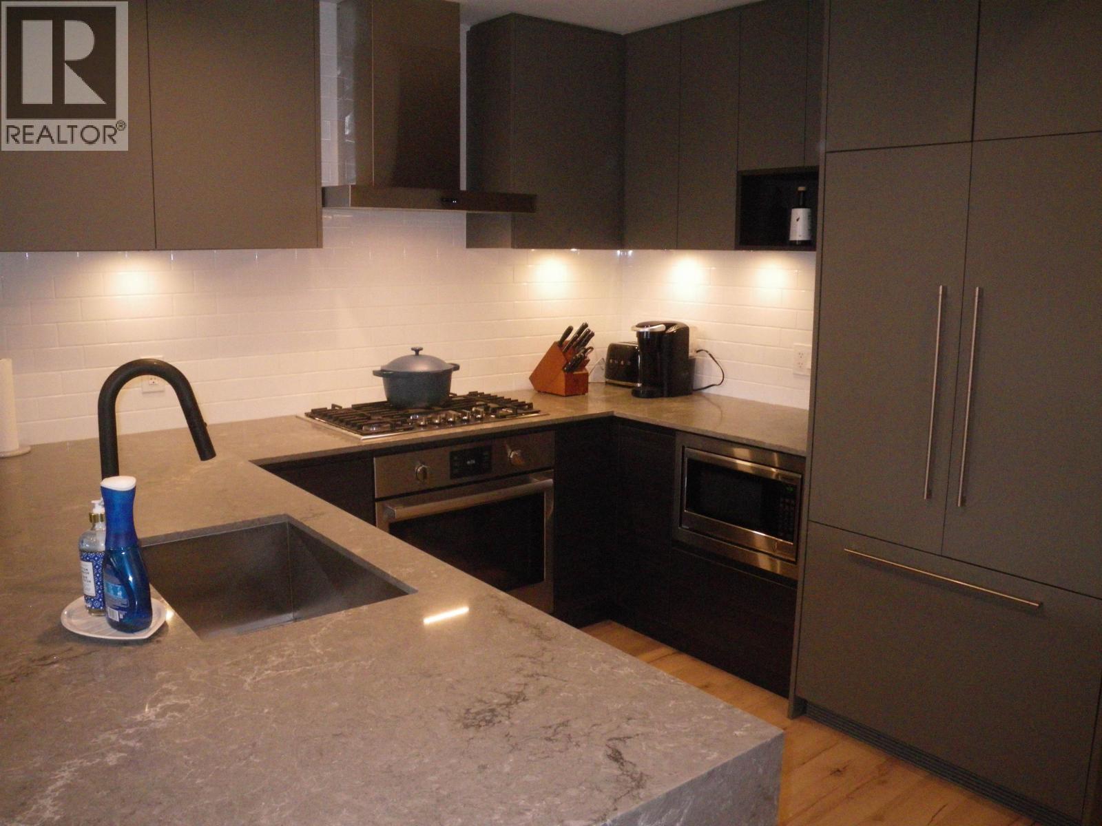 326 55 Klahanie Drive, Port Moody, British Columbia  V3H 0M9 - Photo 7 - R3103773