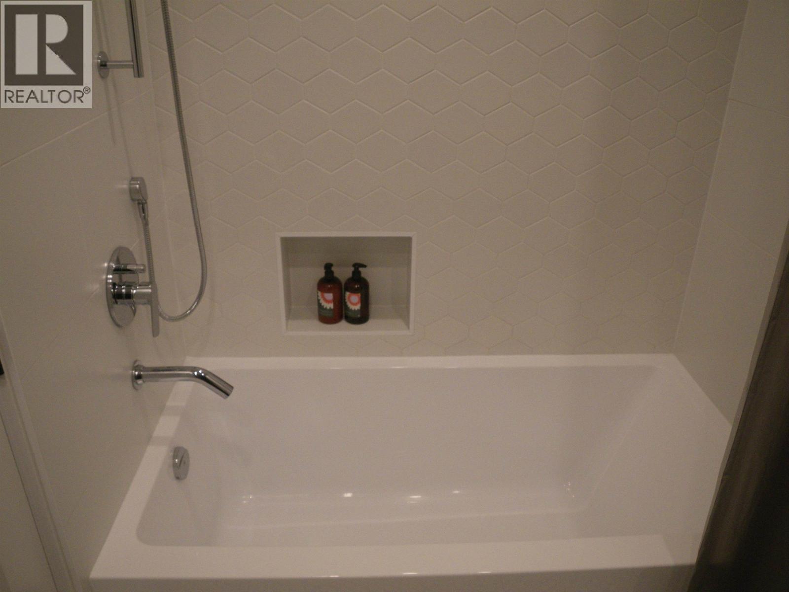 326 55 Klahanie Drive, Port Moody, British Columbia  V3H 0M9 - Photo 19 - R3103773