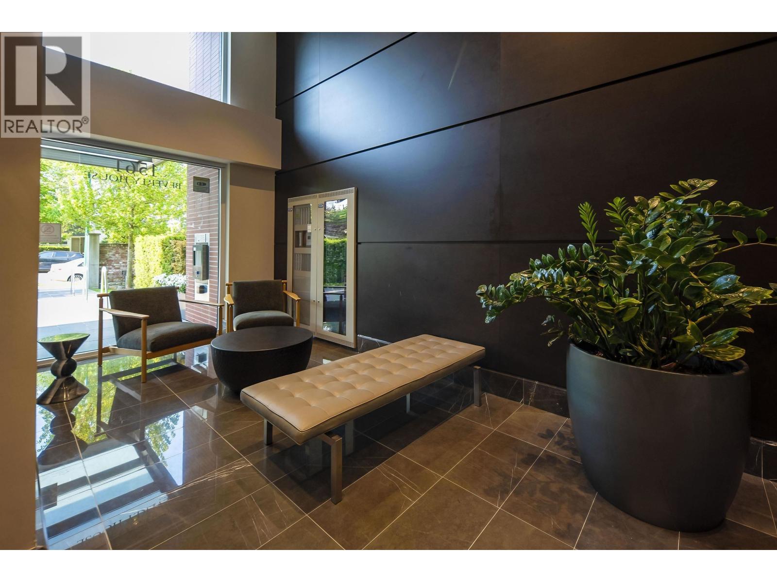 608 1561 W 57th Avenue, Vancouver, British Columbia  V6P 0H5 - Photo 3 - R3103781