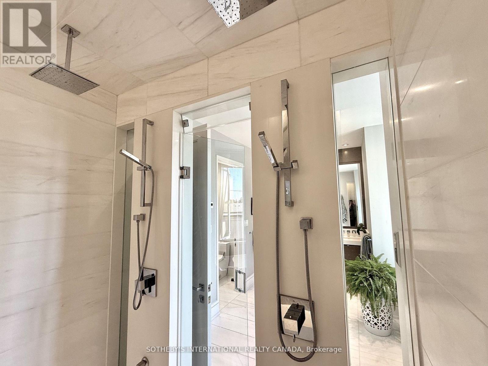 7 Thurloe Avenue, Toronto, Ontario  M4S 0B4 - Photo 34 - C12922320