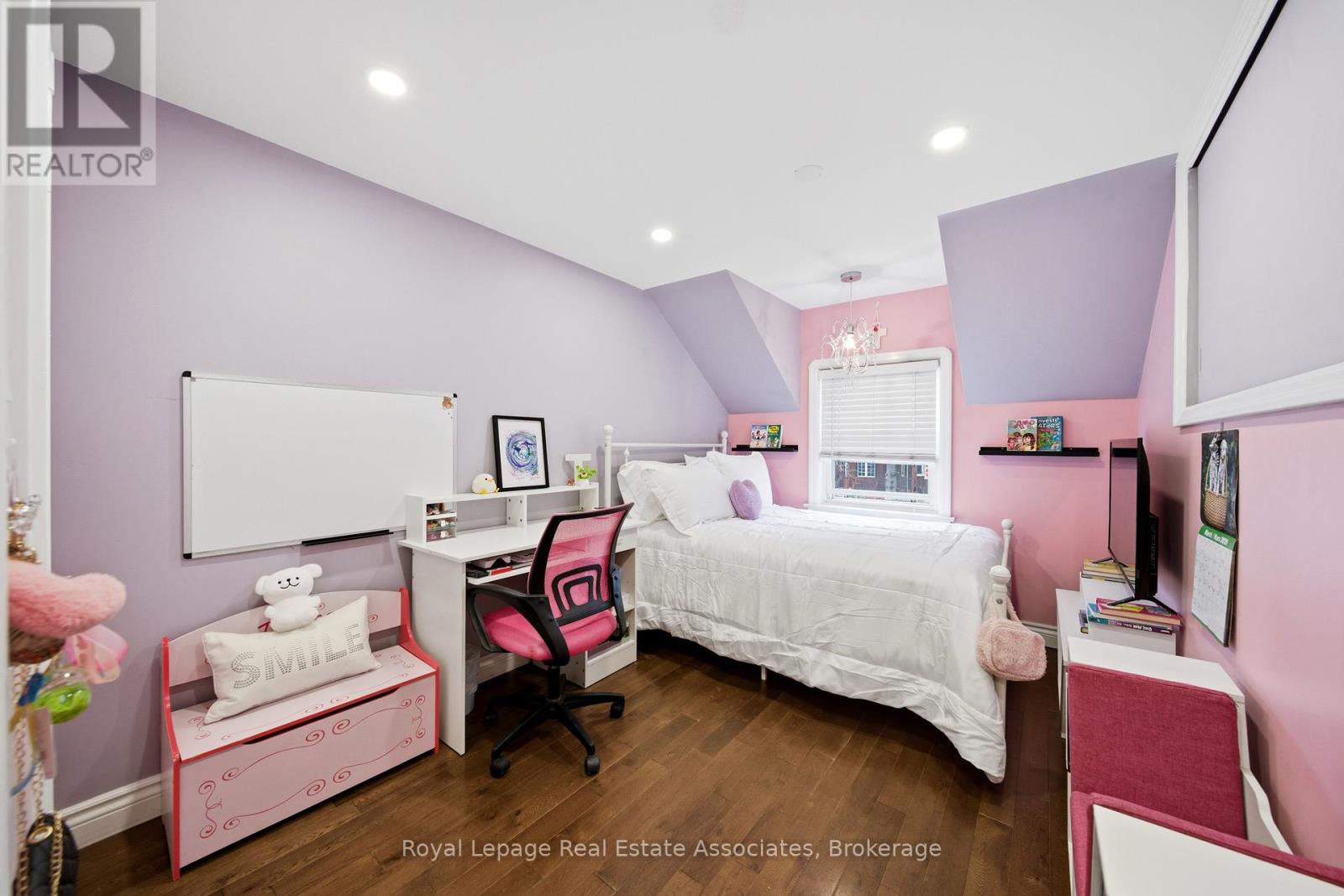 177 Chisholm Avenue, Toronto, Ontario  M4C 4V9 - Photo 15 - E12922270