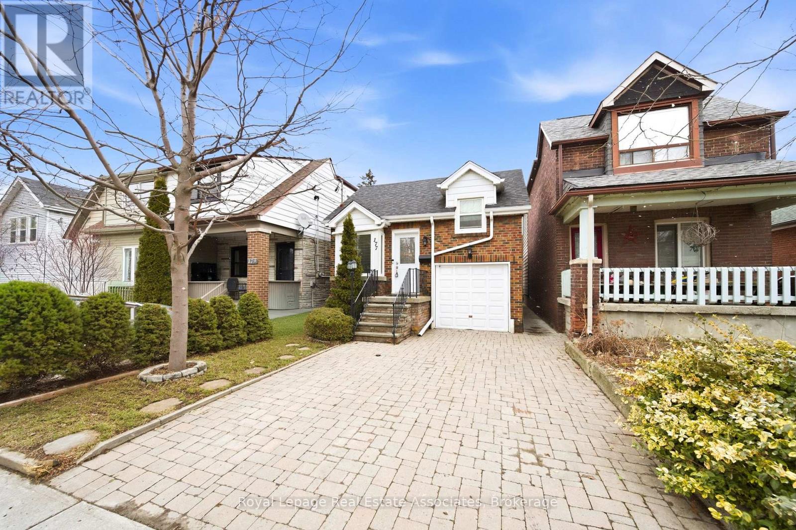 177 Chisholm Avenue, Toronto, Ontario  M4C 4V9 - Photo 28 - E12922270