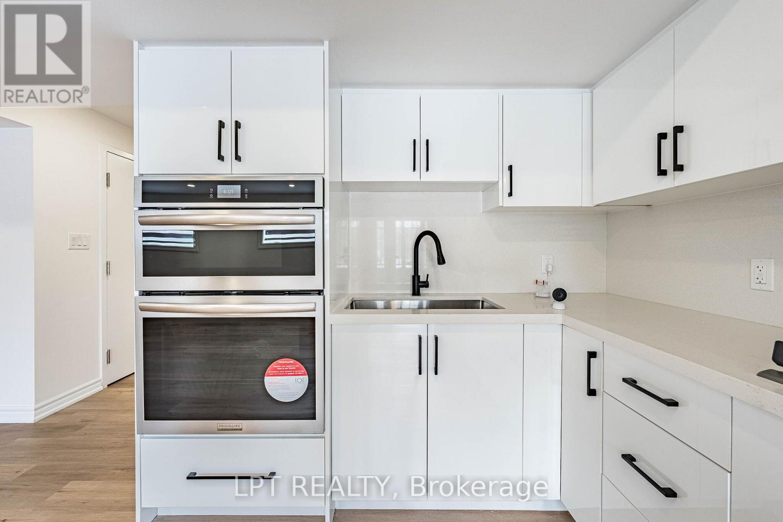 199 Symington Avenue, Oshawa, Ontario  L1L 0J8 - Photo 8 - E12922284