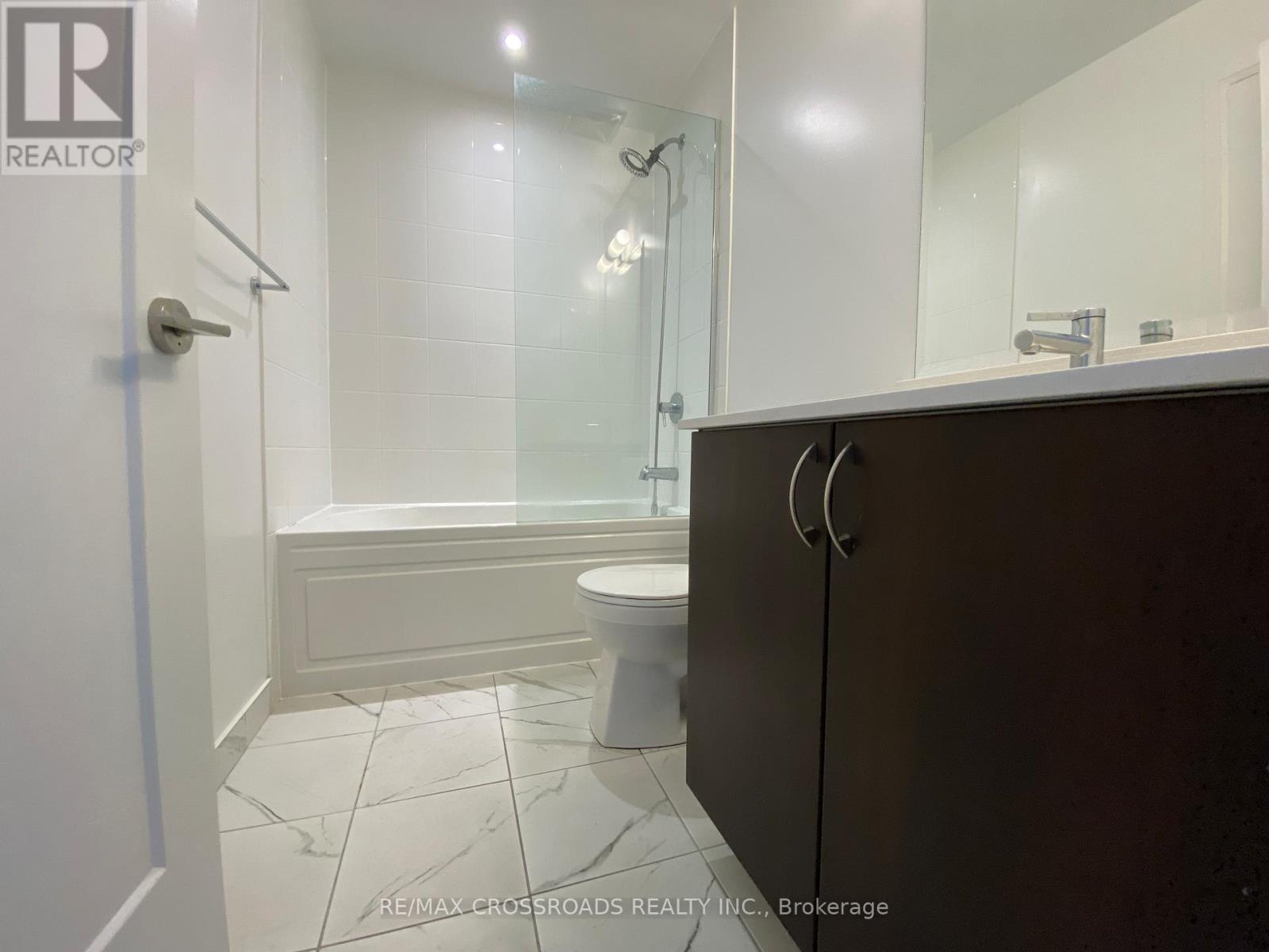 1703 - 3220 Sheppard Avenue E, Toronto, Ontario M1T 0B7 - Photo 16 - E12922318