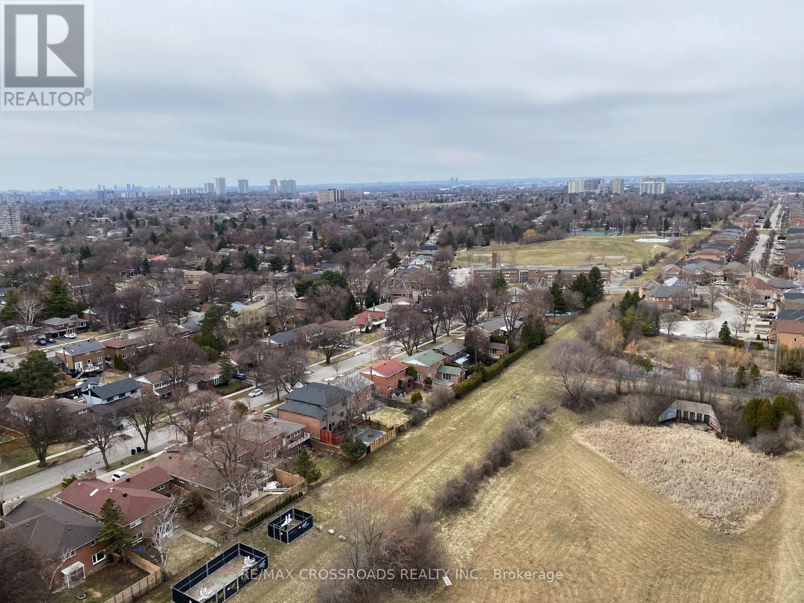 1703 - 3220 Sheppard Avenue E, Toronto, Ontario M1T 0B7 - Photo 4 - E12922318