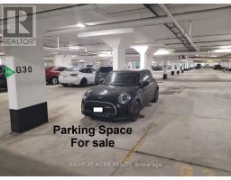 1407 - 15 DAVID EYER ROAD, Richmond Hill, Ontario