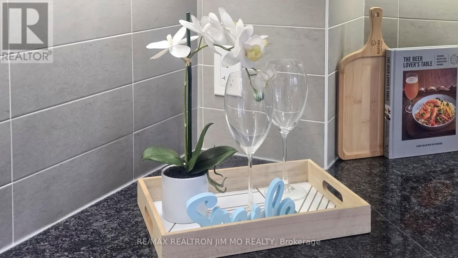 730 - 25 Water Walk Drive, Markham, Ontario  L6G 0G3 - Photo 27 - N12922294