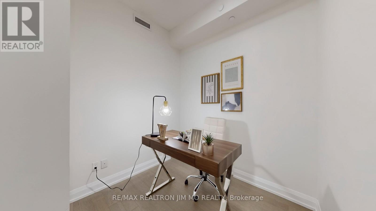 730 - 25 Water Walk Drive, Markham, Ontario  L6G 0G3 - Photo 33 - N12922294