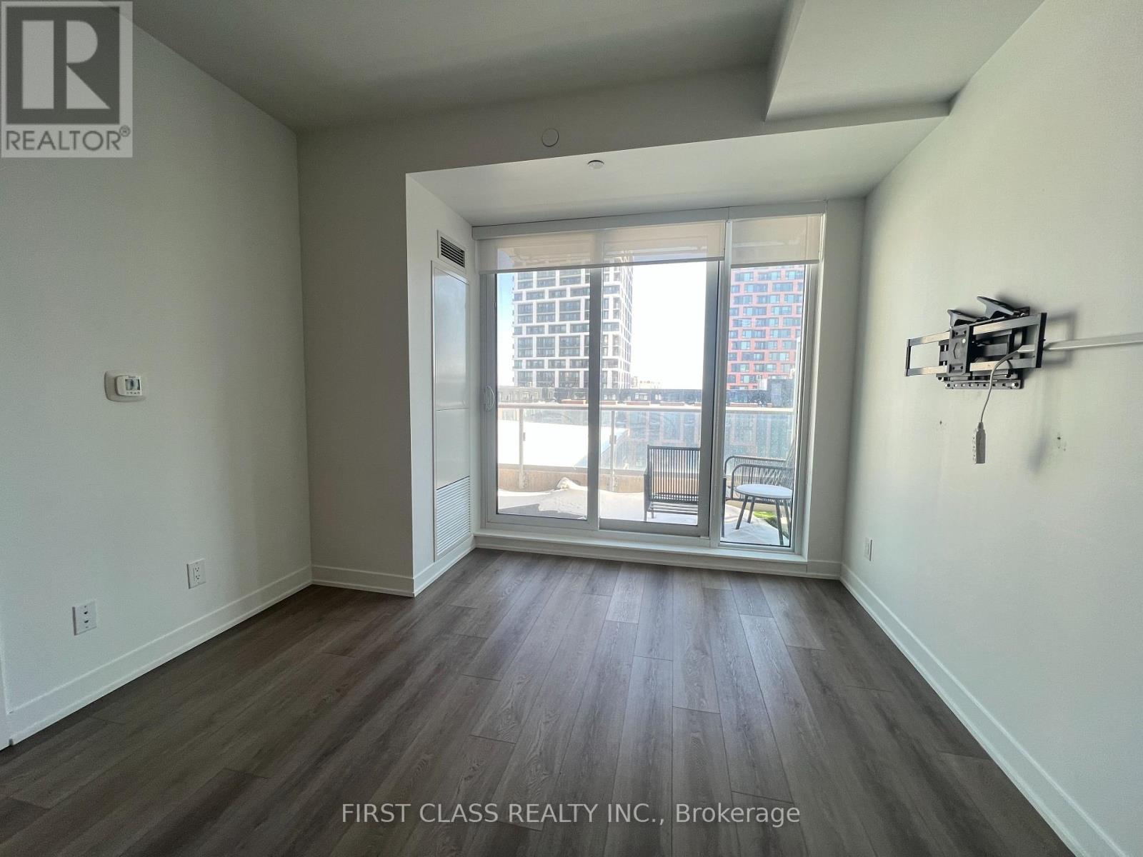 1201 - 8119 Birchmount Road, Markham, Ontario  L6G 0H5 - Photo 10 - N12922298