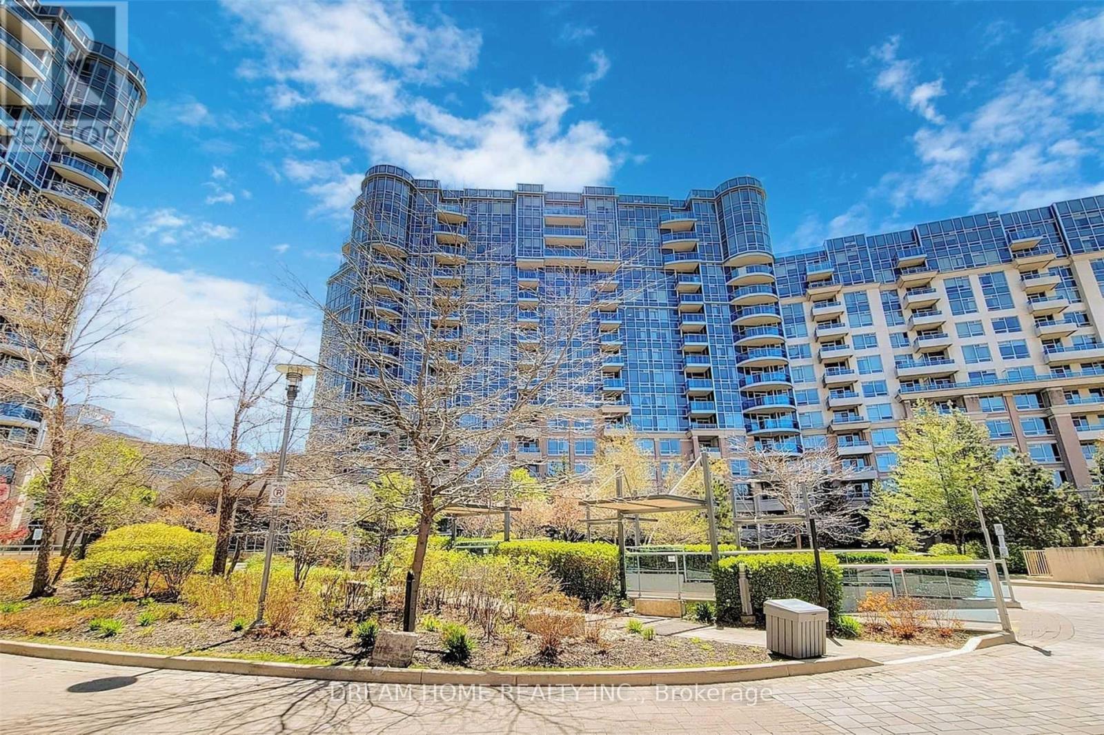 858 - 23 COX BOULEVARD, Markham, Ontario