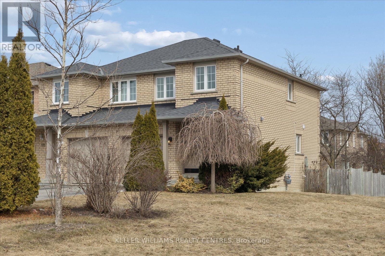 720 Walpole Crescent, Newmarket, Ontario  L3X 2B1 - Photo 2 - N12922306