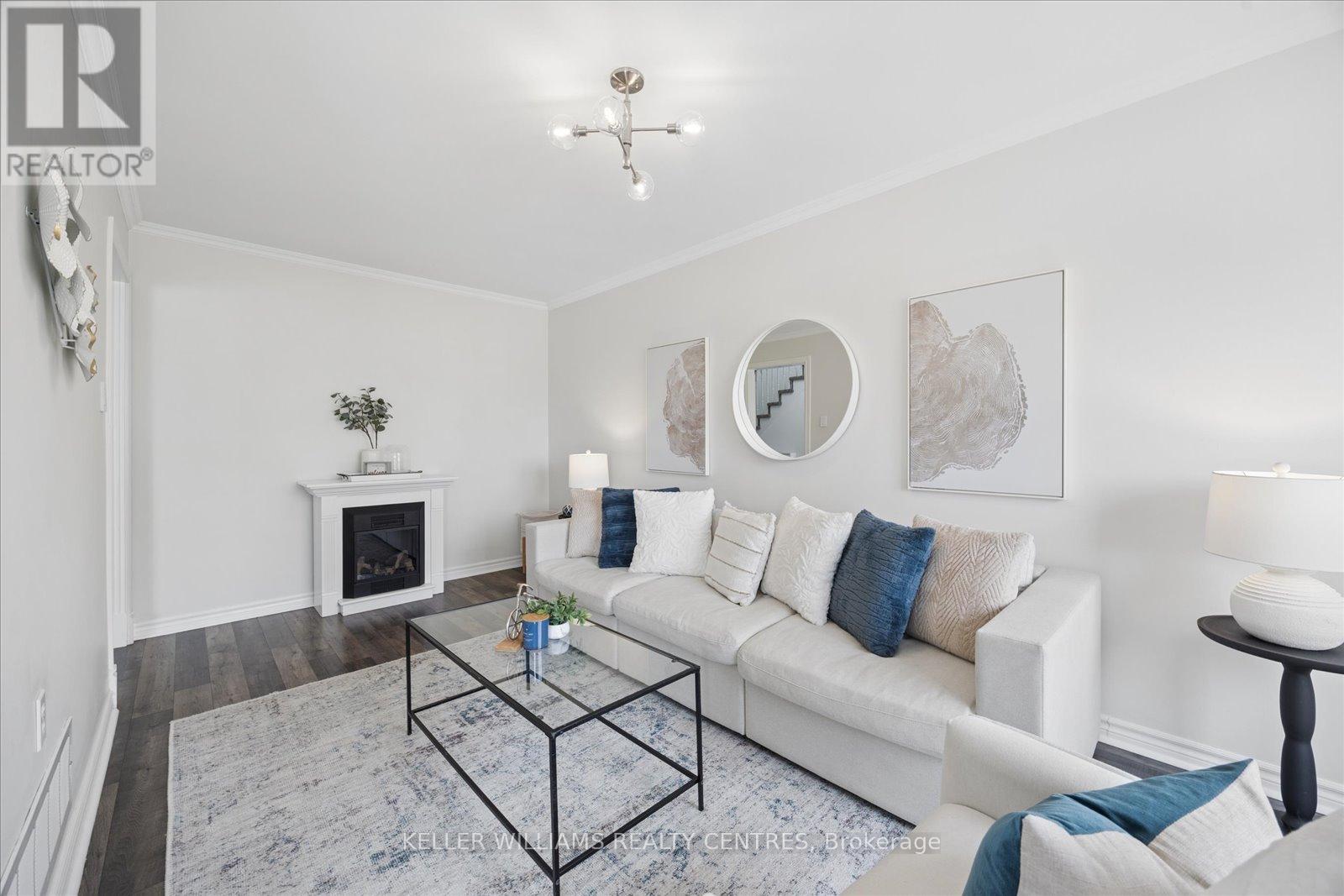 720 Walpole Crescent, Newmarket, Ontario  L3X 2B1 - Photo 7 - N12922306