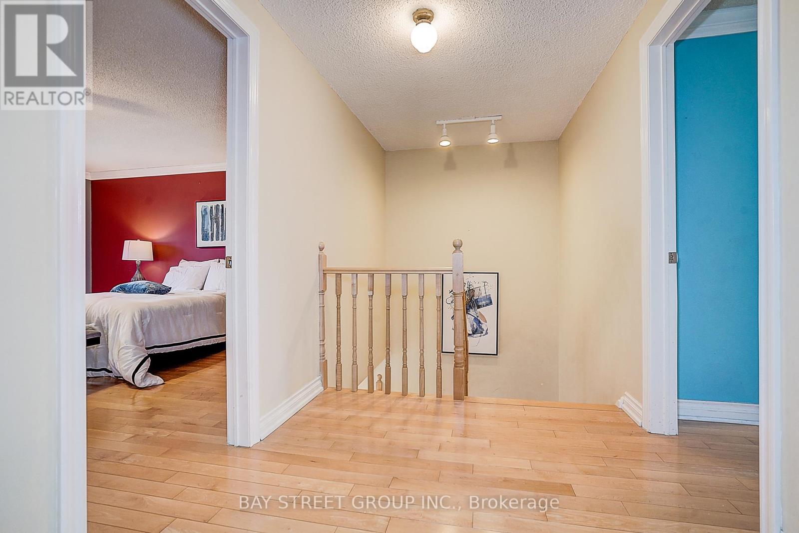 151 Campbell Avenue, Vaughan, Ontario  L4J 5A7 - Photo 29 - N12922308